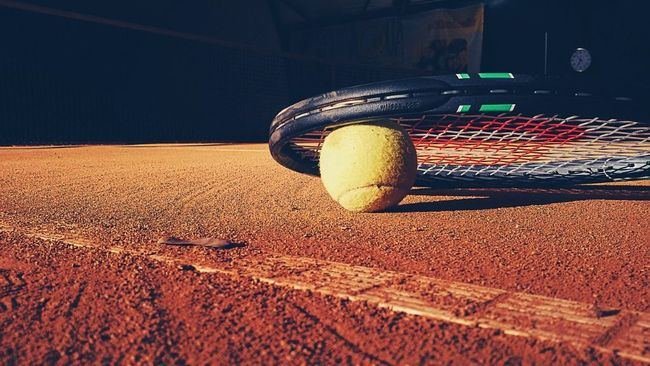 Hoy más que nunca, el tenis es relativamente carísimo… “ES LA ECONOMÍA, ESTÚPIDO”