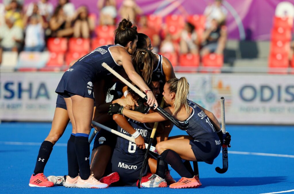 Las Leonas