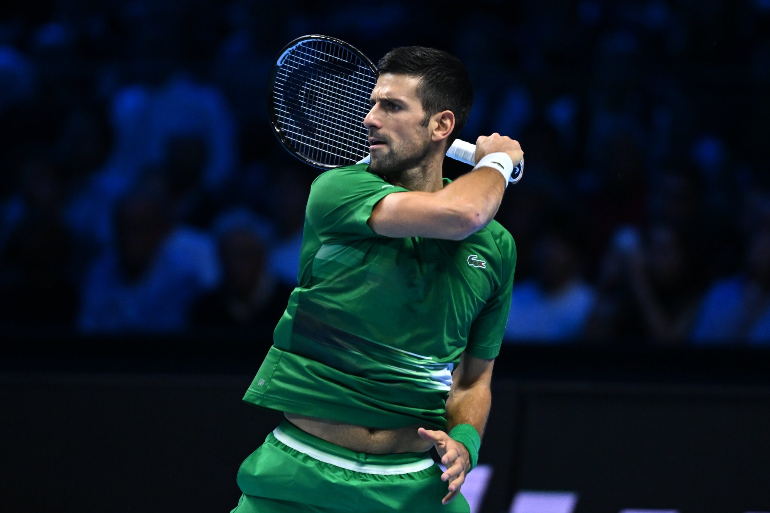 El serbio Novak Djokovic debutó hoy con una victoria ante el griego Stefanos Tsitsipas por 6-4 y 7-6 (7-4) en las Finales ATP de tenis, que se llevan a cabo en la ciudad italiana de Turín.