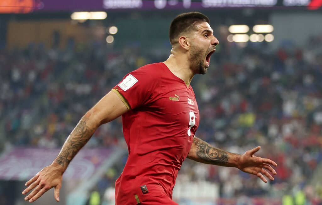 Suiza derrotó por 3 a 2 a Serbia por el grupo G y se clasificó a octavos de final del Mundial Qatar 2022, en un partido emocionante