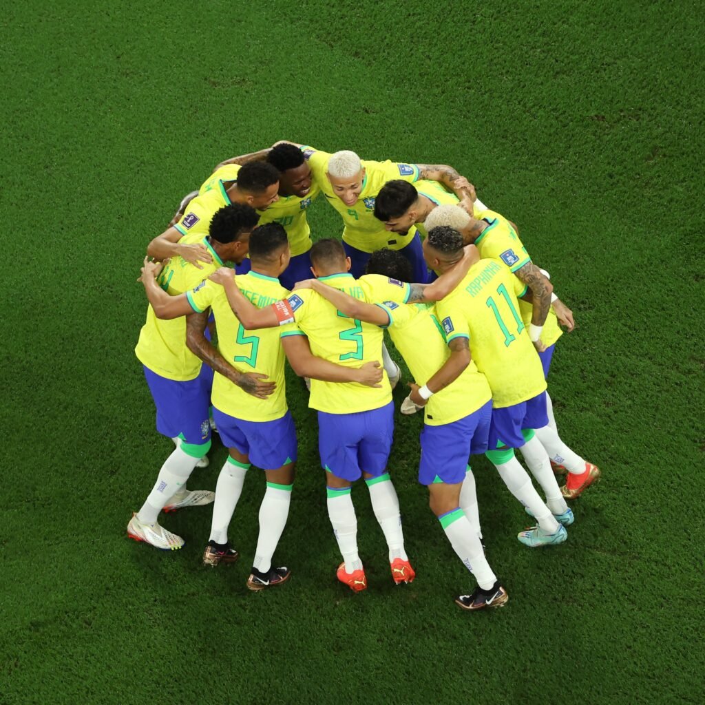 Brasil goleó hoy a Corea del Sur por 4-1 con una gran exhibición de fútbol durante el primer tiempo, y jugará los cuartos de final