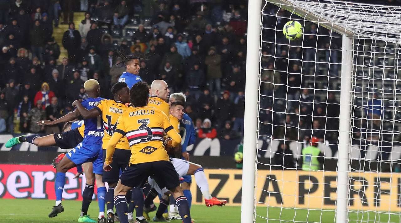 Empoli superó por 1 a 0 a Sampdoria, que tuvo al defensor argentino Bruno Amione, en polémico final y se colocó en la duodécima colocación