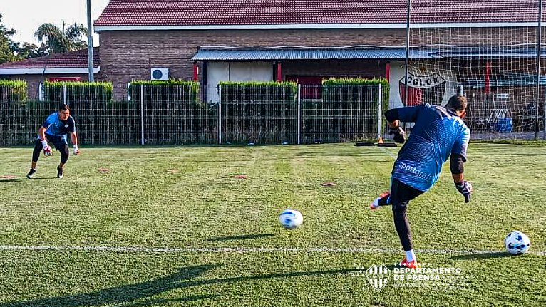 Patronato, vigente campeón de la Copa Argentina, abrirá hoy la XI edición del torneo cuando enfrente a Gimnasia y Tiro de Salta en Santa Fe