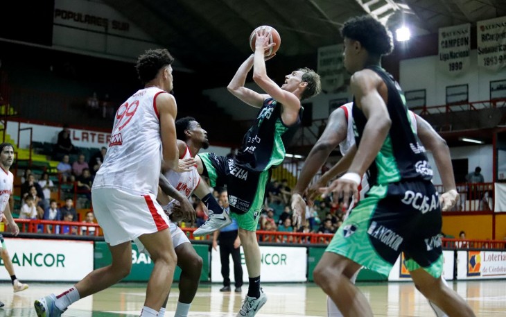 Atenas sumó por primera vez en esta fase regular de la Liga Nacional de Básquetbol (LNB) dos triunfos seguidos, al derrotar a Unión