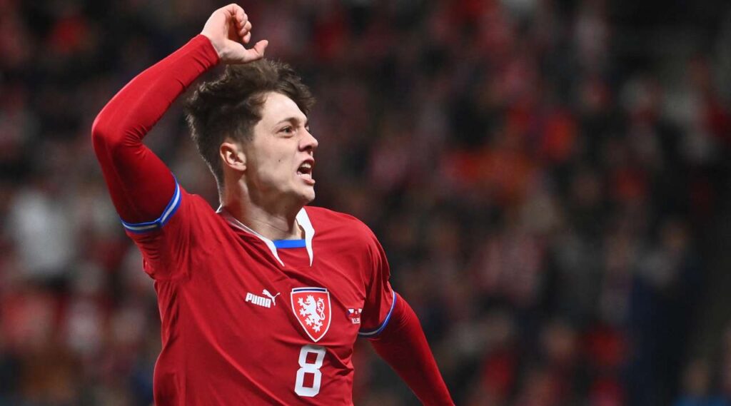 Eliminatorias Eurocopa Alemania 2024, R. Checa resolvió con bastante comodidad (3-1) el partido que jugó como local frente a Polonia