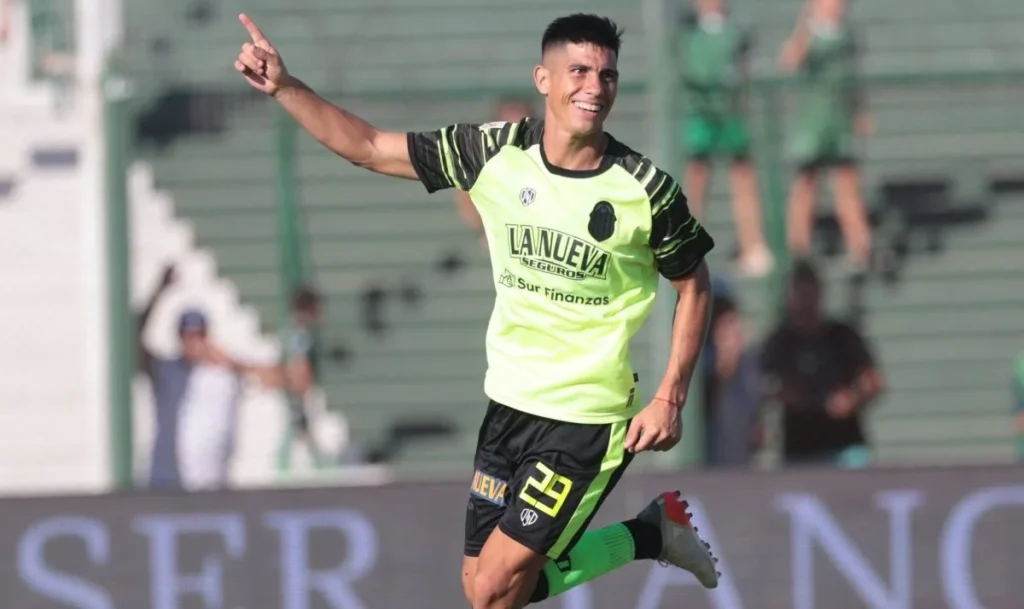 "No lo dejamos jugar a River", destacó Sepúlveda, figura de Barracas