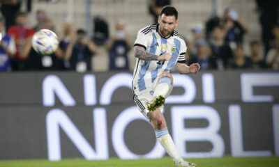 El capitán del seleccionado argentino, Lionel Messi. manifestó hoy que "Dios es el que elige los momentos para que pasen las cosas