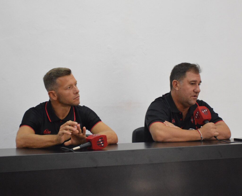 El director técnico de Patronato de Paraná, Walter Otta, afirmó que está dispuesto a que su equipo deje “huella en la institución”