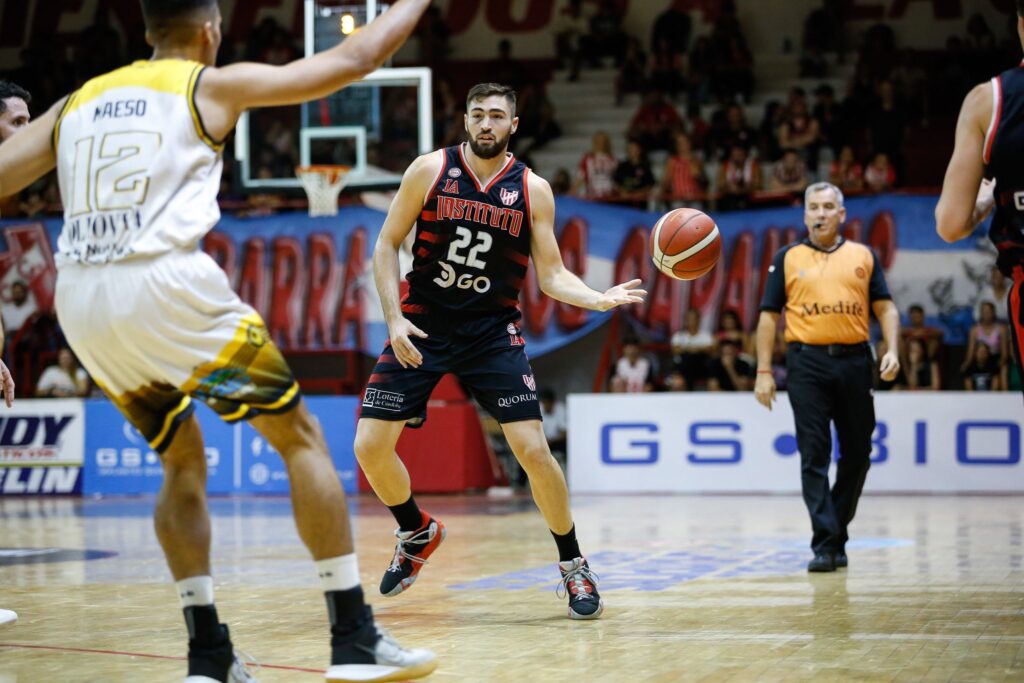 Instituto de Córdoba (29-6) se aseguró en la noche del viernes el número 1 en la fase regular de la Liga Nacional de básquetbol (LNB)