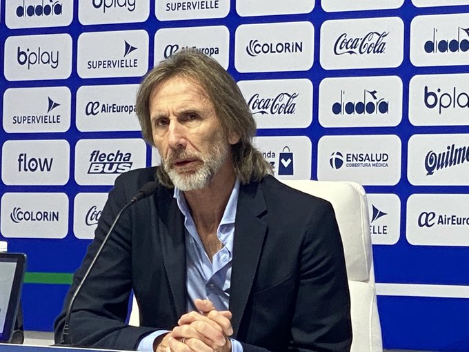 Ricardo Gareca, entrenador de Vélez Sarsfield, se atribuyó la responsabilidad del resultado final que su equipo empató 3-3 con Banfield