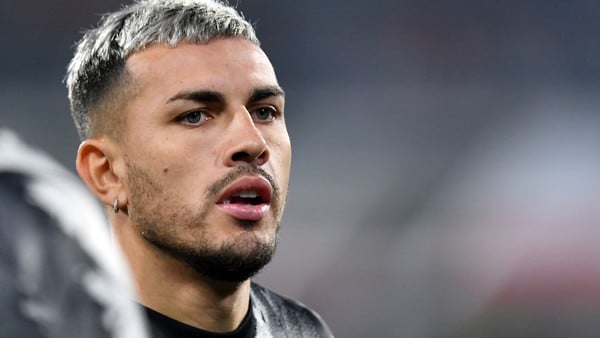 Leandro Paredes discutió con el entrenador Massimiliano Allegri tras en el entrenamiento y es casi seguro que no seguirá en Juventus