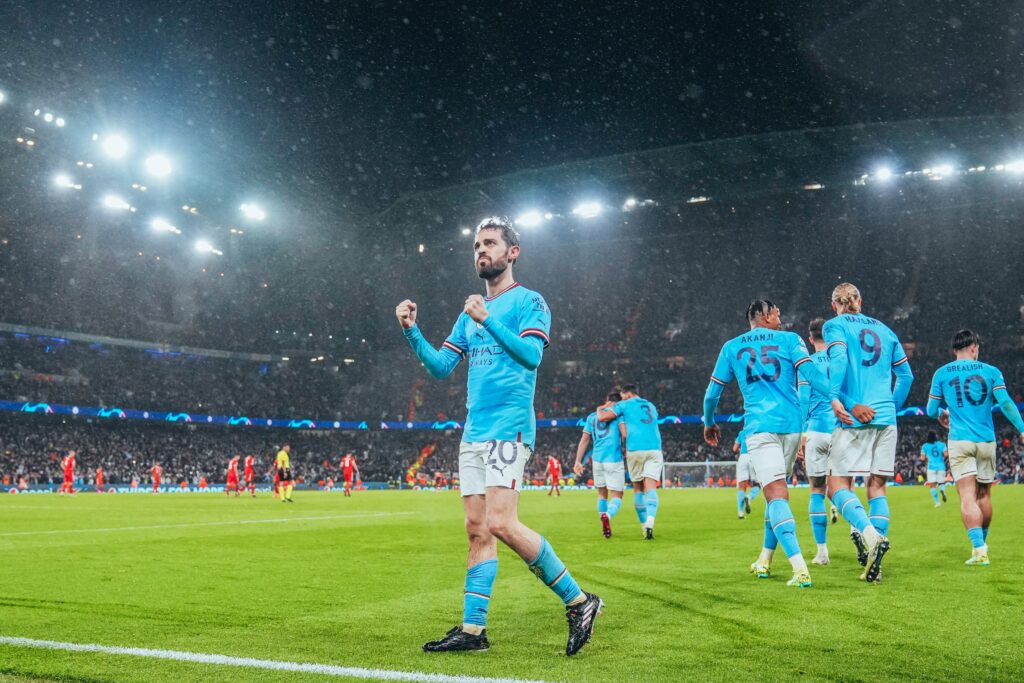 Manchester City aplastó a Bayern Münich y quedó a un paso de semifinales en la Champions