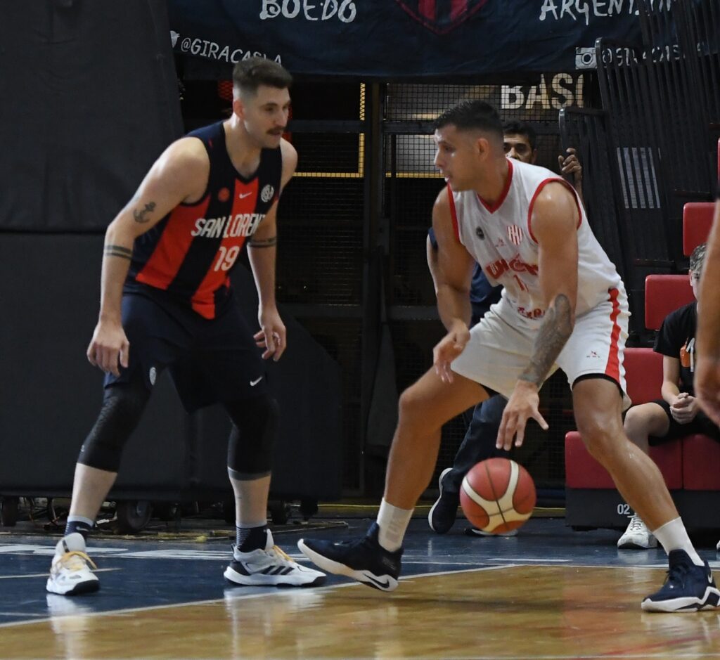 Unión de Santa Fe superó hoy a San Lorenzo de Almagro por 91 a 82 como visitante y lo condenó al playoff por la permanencia