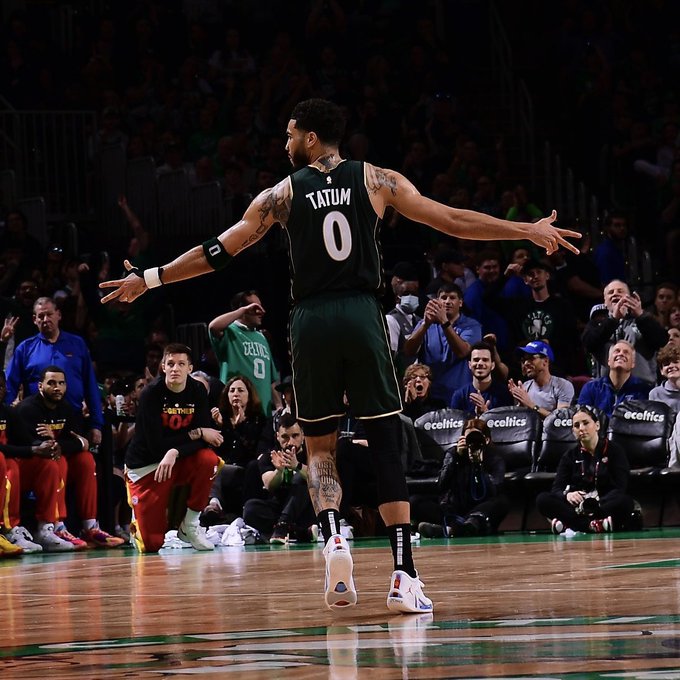 Jaylen Brown sumó 29 puntos y 12 rebotes, y los Boston Celtics capitalizaron la pésima puntería de los Atlanta Hawks