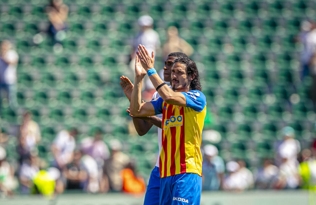 El Elche de Beccacece sigue perdiendo y su futuro es el descenso