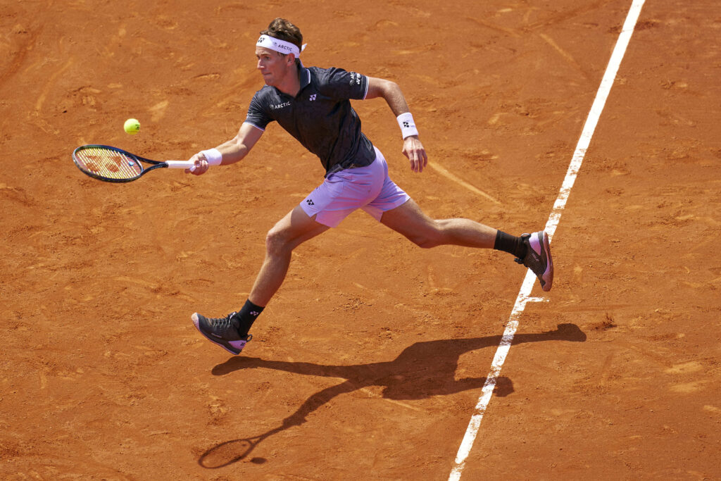 Francisco Cerúndolo sigue escalando en el ranking mundial gracias a muy buenos triunfos. Esta vez, fue en Barcelona ante Casper Ruud