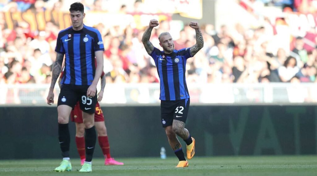 Inter le ganó a la Roma en la puja por los puestos de Europa