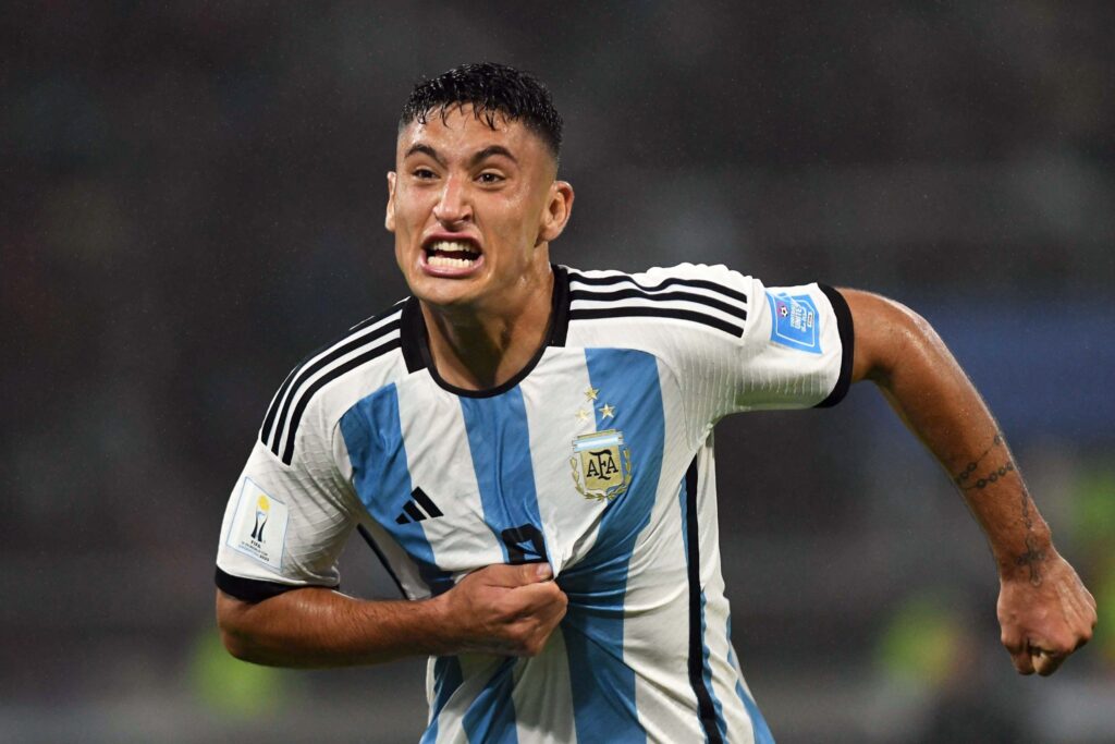 Con Chaco habría jugado Alejo Véliz su último partido en Central