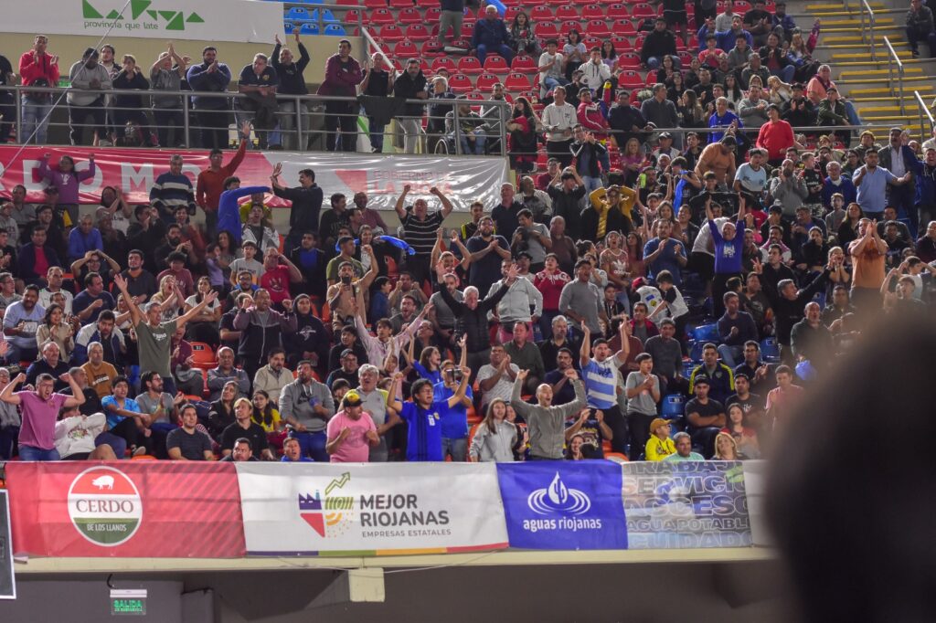 Riachuelo de La Rioja descuenta en la serie ante Instituto de Córdoba - @RiachueloClub