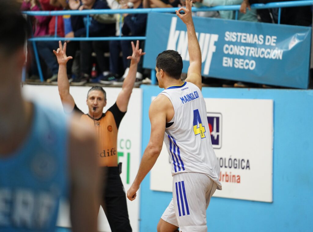 Boca quedó a un triunfo de las semifinales de la LNB y Quimsa empezó ganando