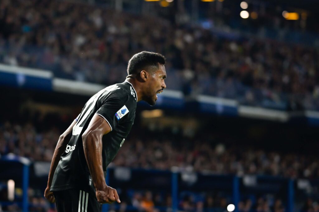 "Jugamos en una situación surrealista", dijo DT de Juventus tras la quinta de 10 puntos