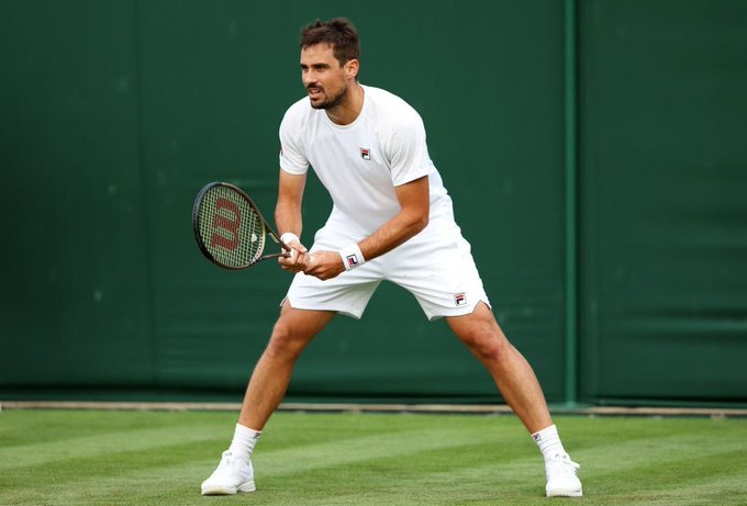  Francisco Cerúndolo y Guido Pella sortearon hoy con éxito su presentación en el Abierto de Inglaterra de tenis de Wimbledon 