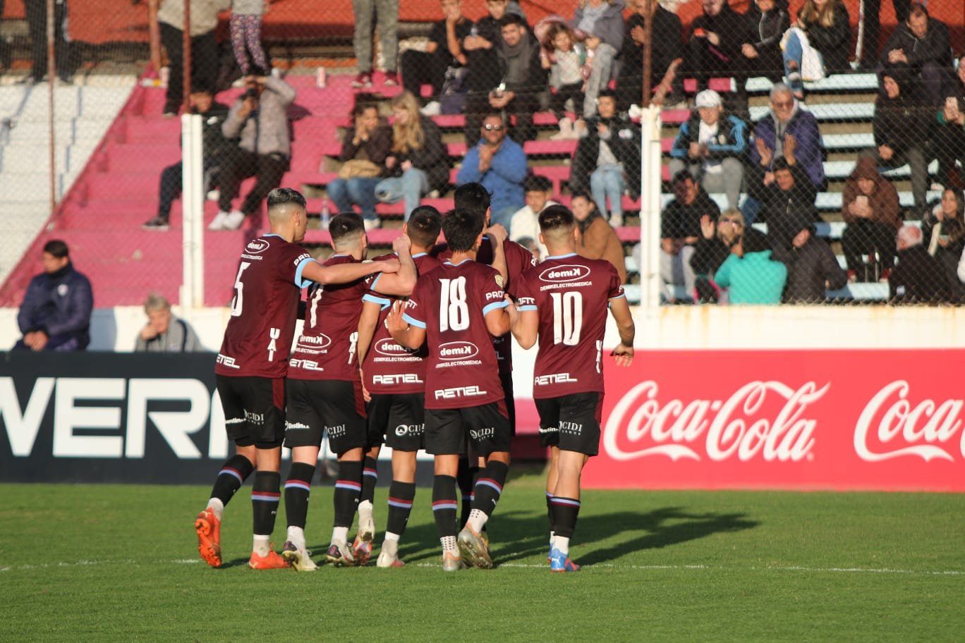 UAI Urquiza vs Talleres de Remedios pronóstico para hoy 3