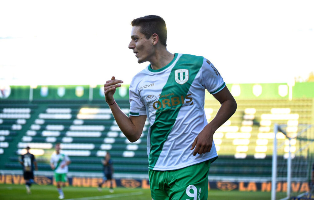 Cruz jugará en el Verona pero no hay certeza respecto de la fecha en que emigrará