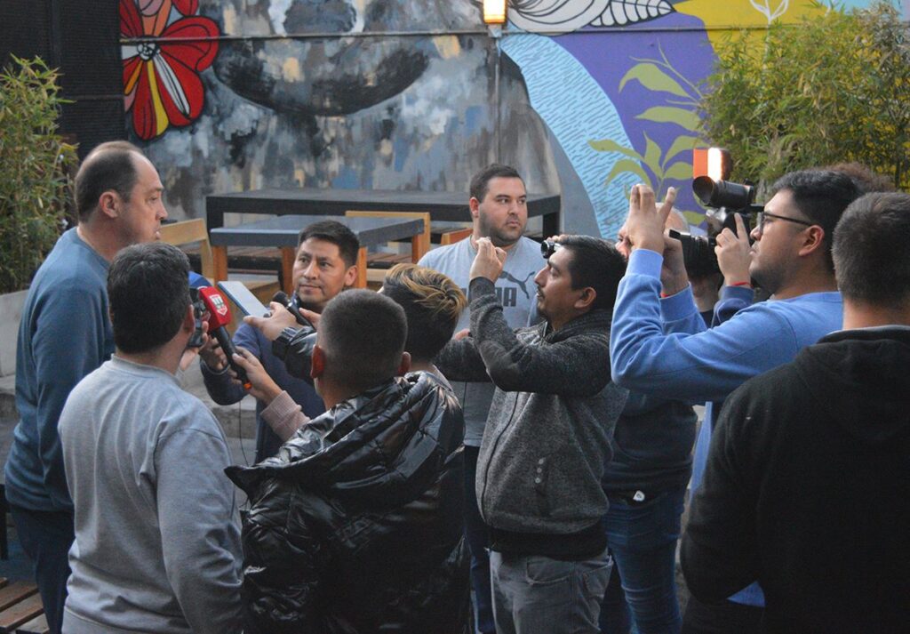 Salta Basket presentó a Ricardo De Cecco como nuevo DT infernal