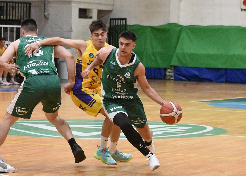 Barrio Parque se reencontró con la victoria ante Jáchal