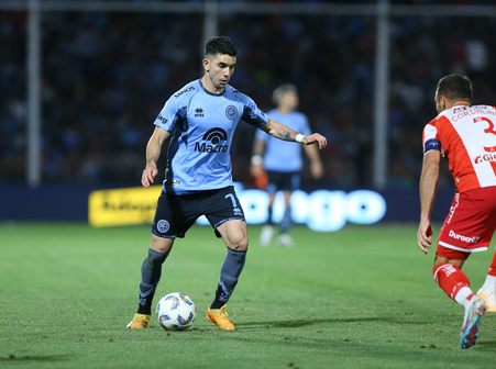 Belgrano se ilusiona con una goleada en un intenso segundo tiempo y hundió más a Unión