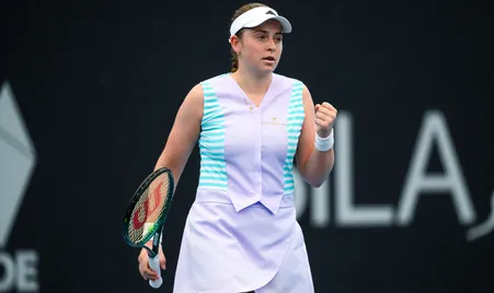 Ostapenko se alza con el título de Adelaida