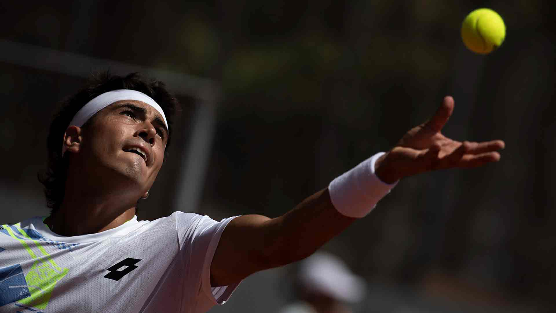 Buenos Aires, 3 de octubre de 2024 – Francisco Comesaña continúa su camino en el YPF Buenos Aires Challenger tras derrotar al kazajo Dmitry Popko y clasificar a los cuartos de final.