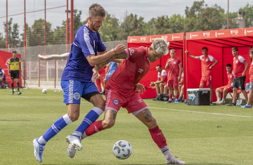 Argentinos se impuso sobre Godoy Cruz en un ensayo de pretemporada