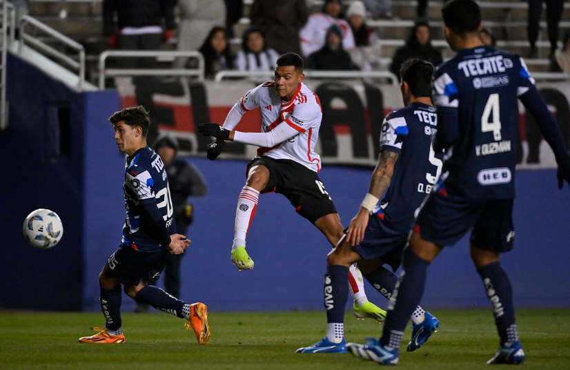 River empató con Monterrey sobre el final de un amistoso que no dejó mucho en Dallas