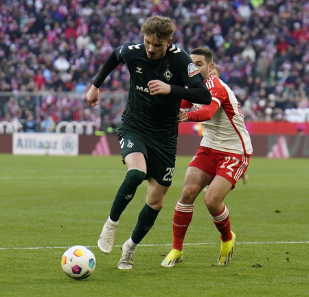 Con Malatini en el banco, Werder Bremen dio el golpe en la casa de Bayern Múnich