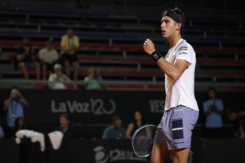Etcheverry debutó con solvencia en el ATP 250 Córdoba Open 2024