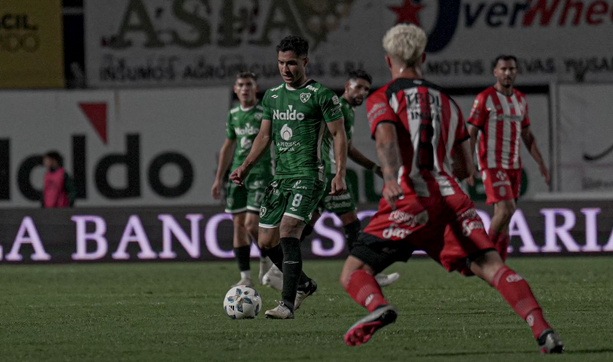 Sarmiento y Barracas Central empataron sin goles por la fecha interzonal de la Copa LPF