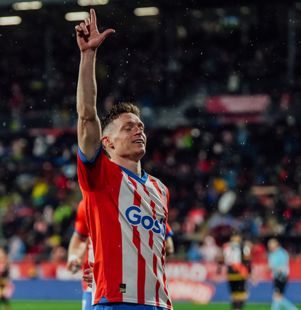 Girona, con Gazzaniga como titular, goleó a Rayo Vallecano y recuperó posición de escolta en LaLiga