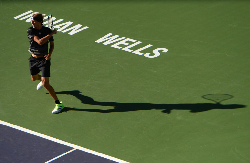 Zverev vence a De Miñaur y asegura volver al Top 5