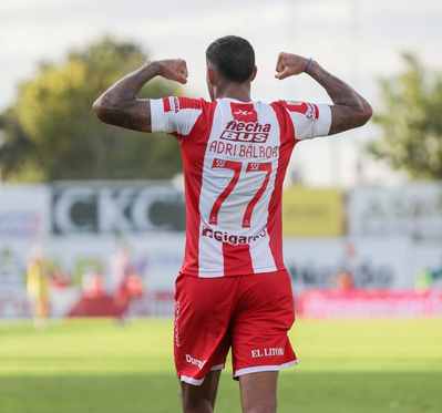 Unión venció a Sarmiento y se mantiene cerca de los puestos de clasificación