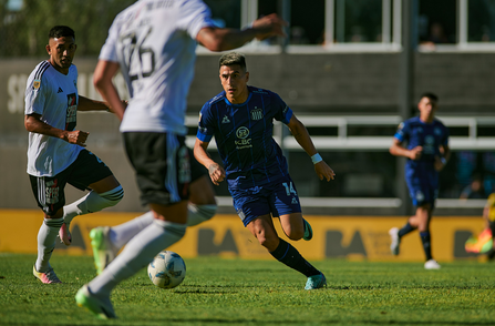Sosa marcó por tercer partido seguido en Talleres, que venció a Riestra 