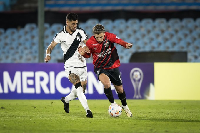 Paranaense vence a Danubio en el Centenario, resumen de una nueva jornada de la Copa Sudamericana