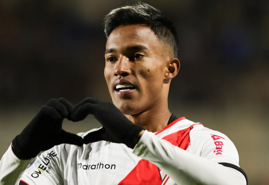 Always Ready le ganó a Defensa y Justicia por 3 a 0