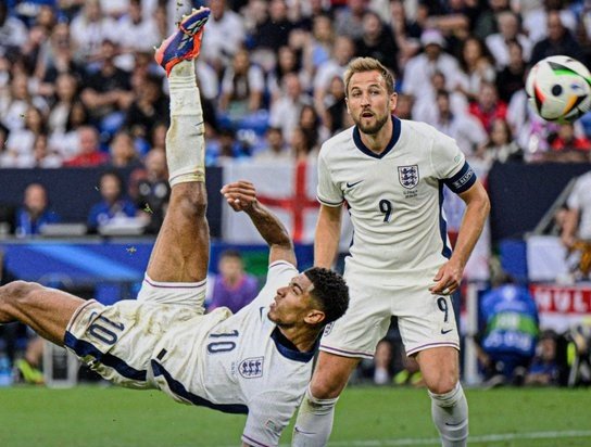 Inglaterra le ganó 2-1 a Eslovaquia y se clasificó para cuartos de final