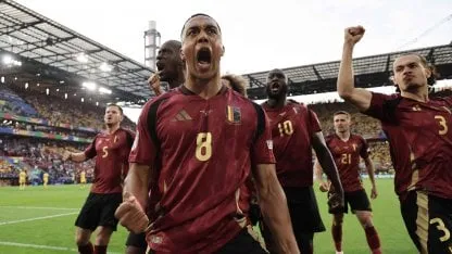 Bélgica vence a Rumanía y el Grupo E está que arde