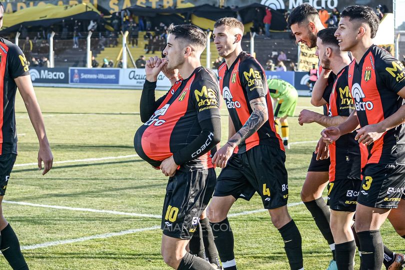 Deportivo Madryn vence a Mitre y se aleja de Gimnasia y Tiro