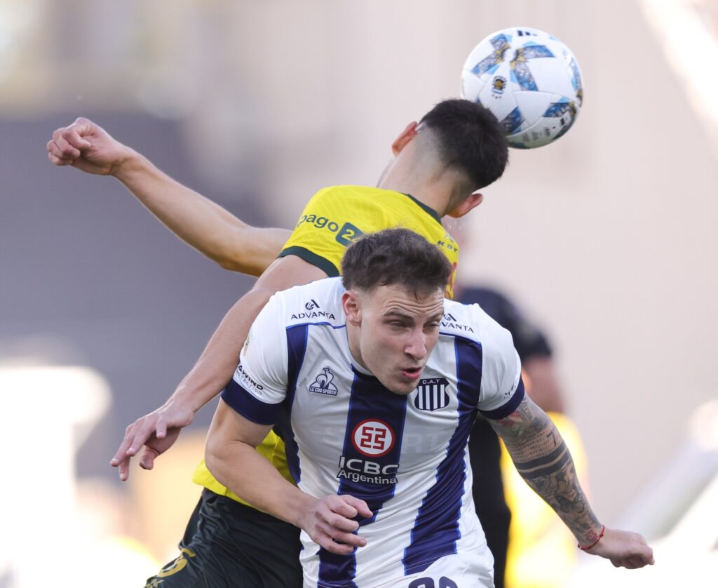 Talleres y Defensa empatan en Córdoba