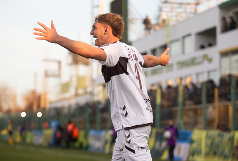 Platense goleó a Defensa y Justicia por el Torneo de la Liga 