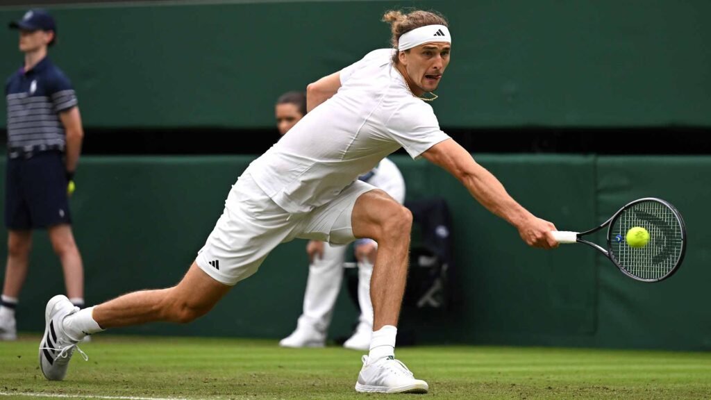 Djokovic y Zverev superan sus compromisos en Wimbledon